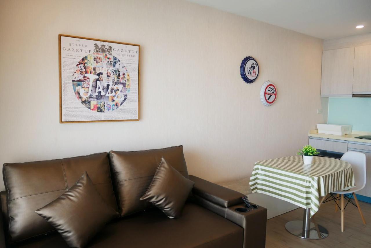 Seven Seas Resort Pattaya & Sofa Bed Джомтьєн-Біч Екстер'єр фото