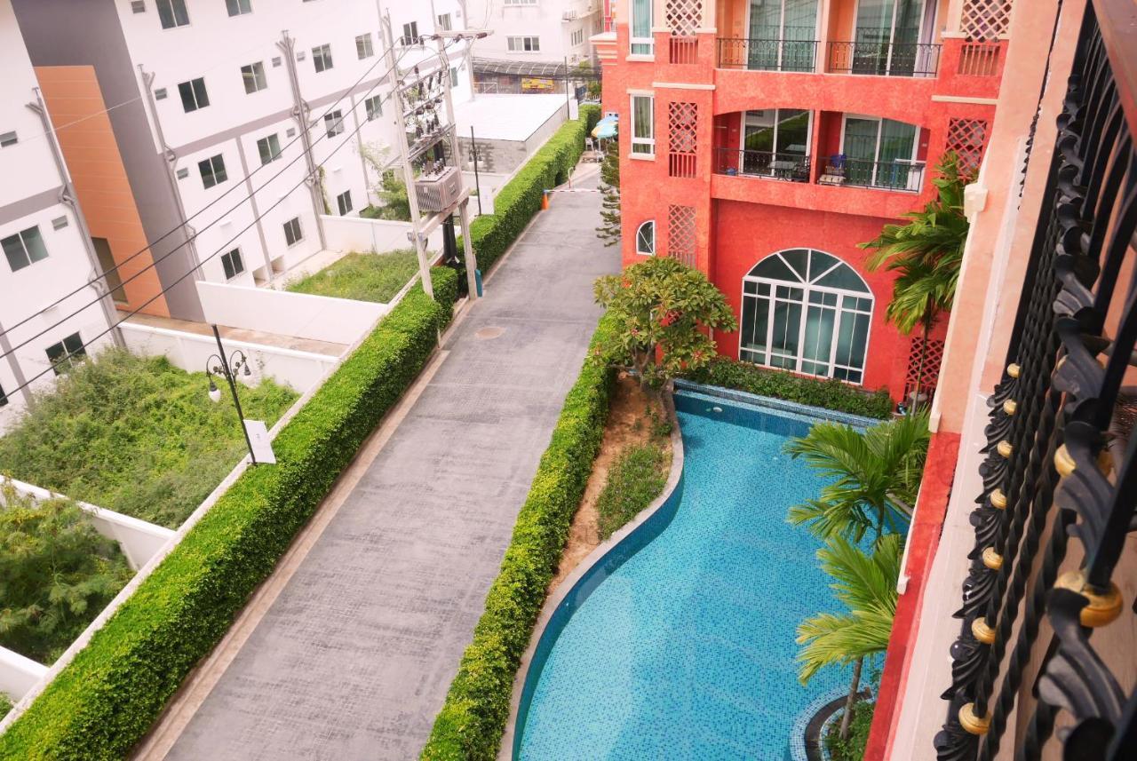 Seven Seas Resort Pattaya & Sofa Bed Джомтьєн-Біч Екстер'єр фото