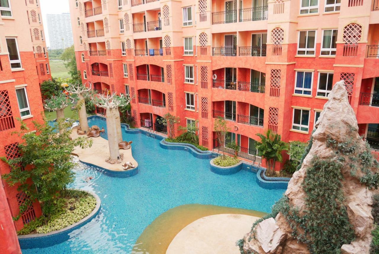 Seven Seas Resort Pattaya & Sofa Bed Джомтьєн-Біч Екстер'єр фото