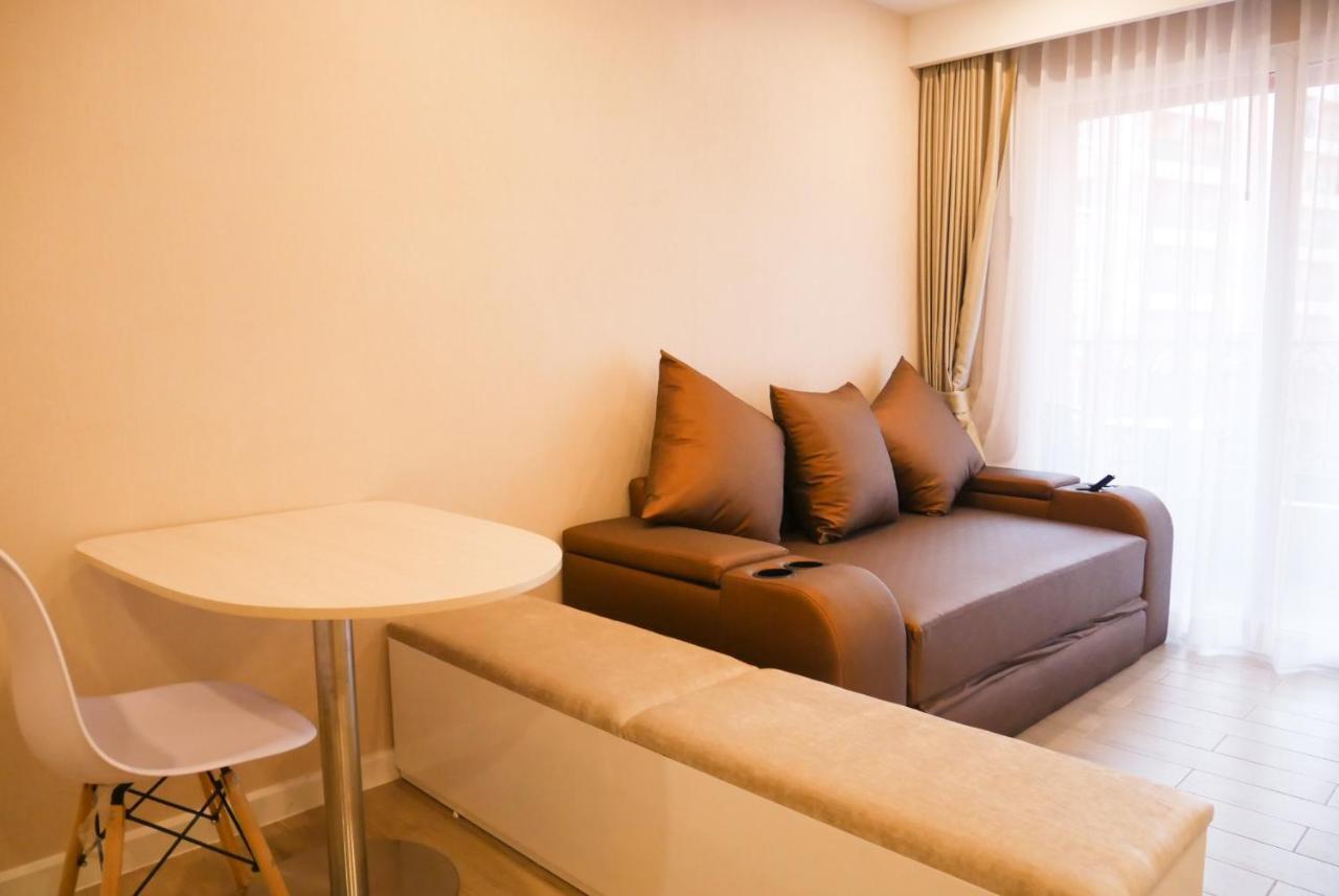 Seven Seas Resort Pattaya & Sofa Bed Джомтьєн-Біч Екстер'єр фото