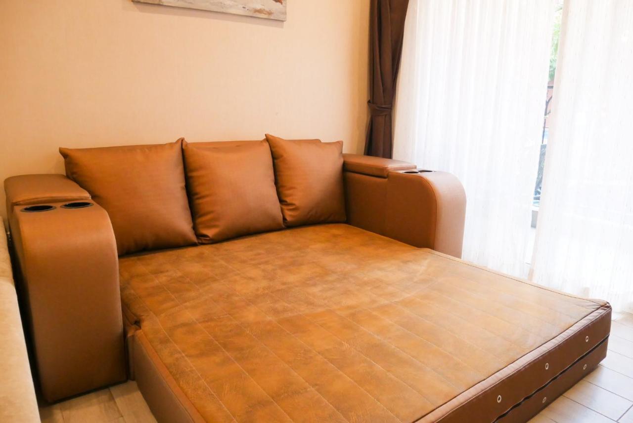 Seven Seas Resort Pattaya & Sofa Bed Джомтьєн-Біч Екстер'єр фото
